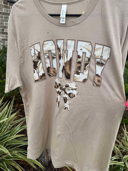 Bella XL TSHIRT- Transfer is messed up a tad