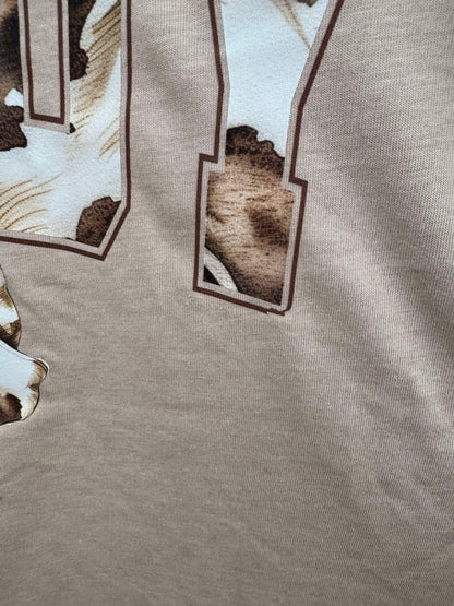 Bella XL TSHIRT- Transfer is messed up a tad