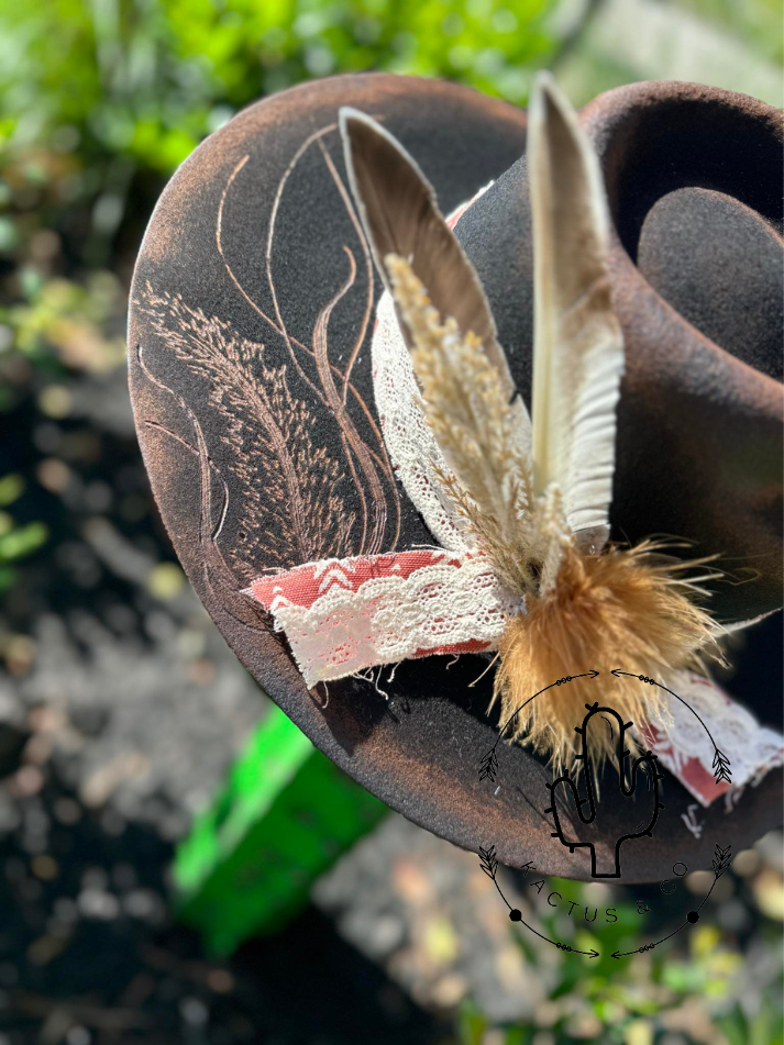 Black feather with lace Burned Hat