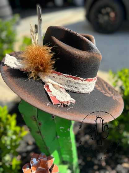 Black feather with lace Burned Hat